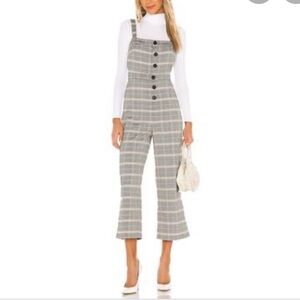 NWT! CUPCAKES AND CASHMERE Size 4 Willa jumpsuit